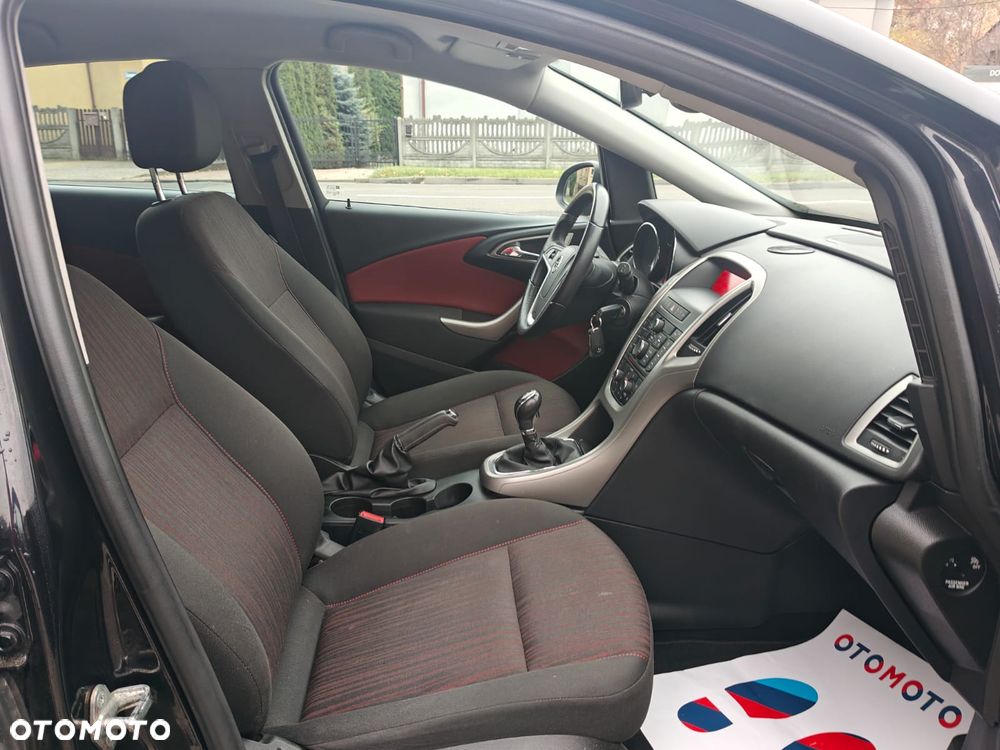 2011 Opel Astra 1.4 Turbo Edition Sport, photograph 9