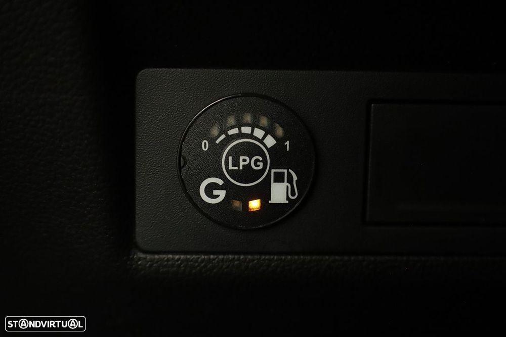 Renault Captur 1.0 TCe Techno Bi-Fuel - 21