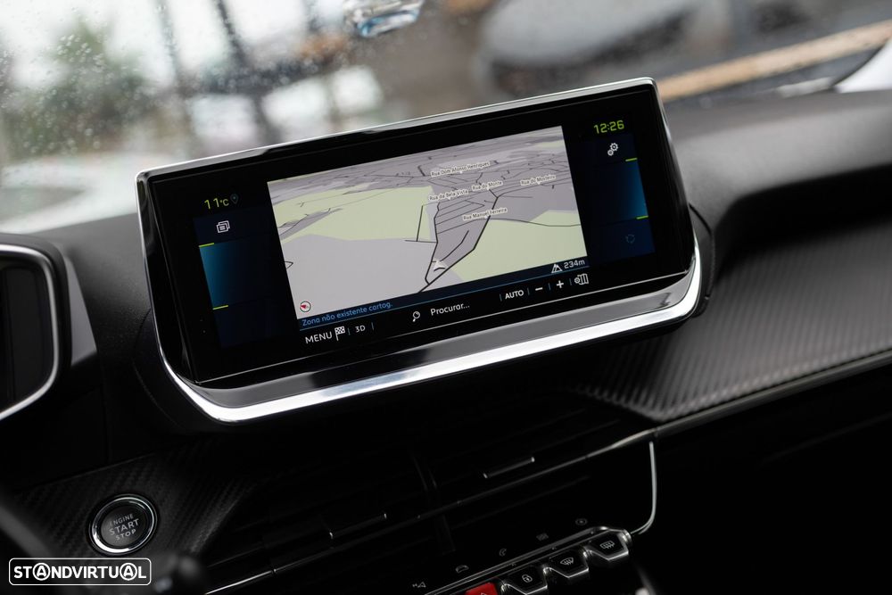 Peugeot e-2008 Allure - 31