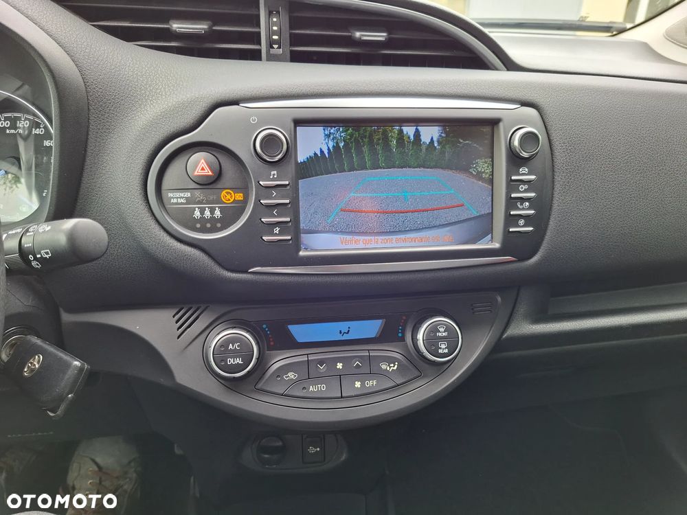 Toyota Yaris 1.5 Selection - 16