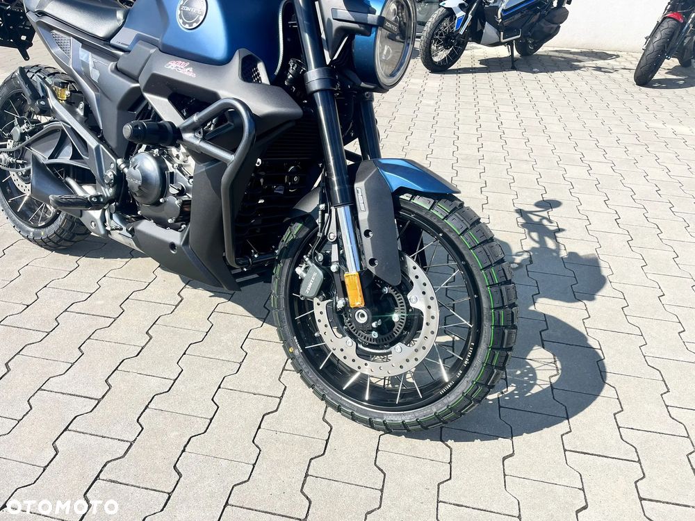 Zontes 125 G1 Spoke - 13