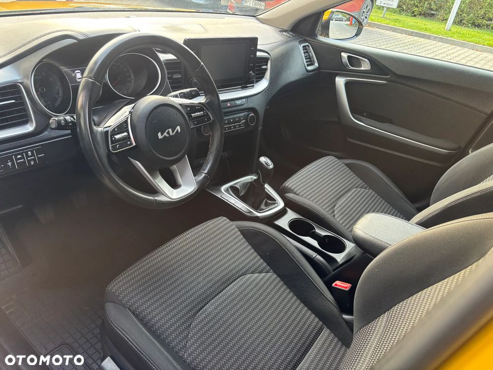 Kia XCeed 1.5 T-GDI M - 10