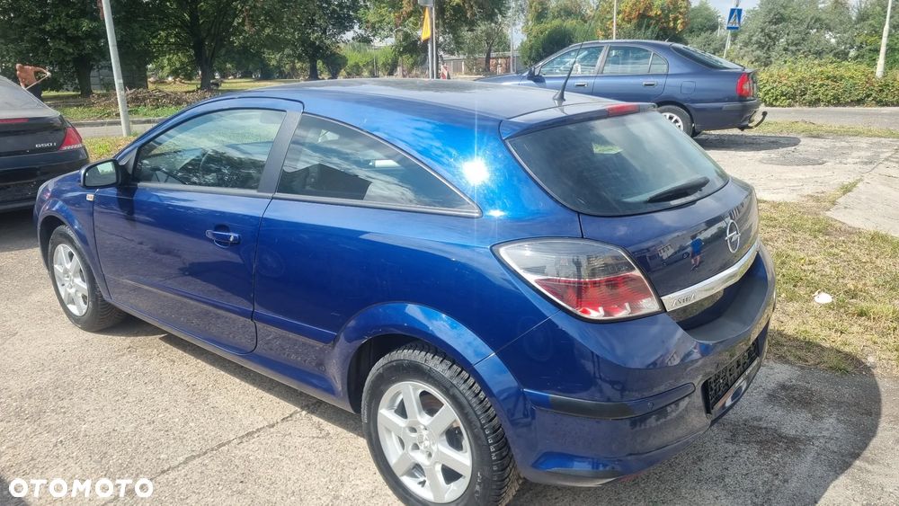 Opel Astra 1.4 GL - 18