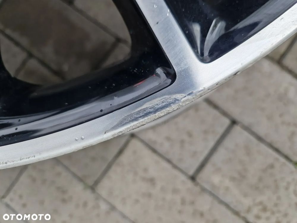 FELGA MERCEDES  E-KLASA W213 W238 8,0JX20H2, ET43, 5x112 AMG - 9