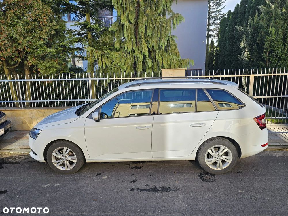 Skoda Fabia 1.0 TSI Ambition Plus - 10