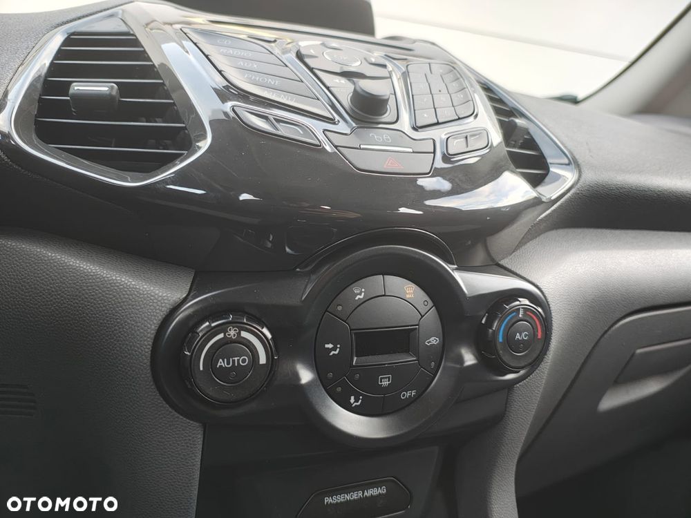Ford EcoSport 1.0 EcoBoost TREND - 6