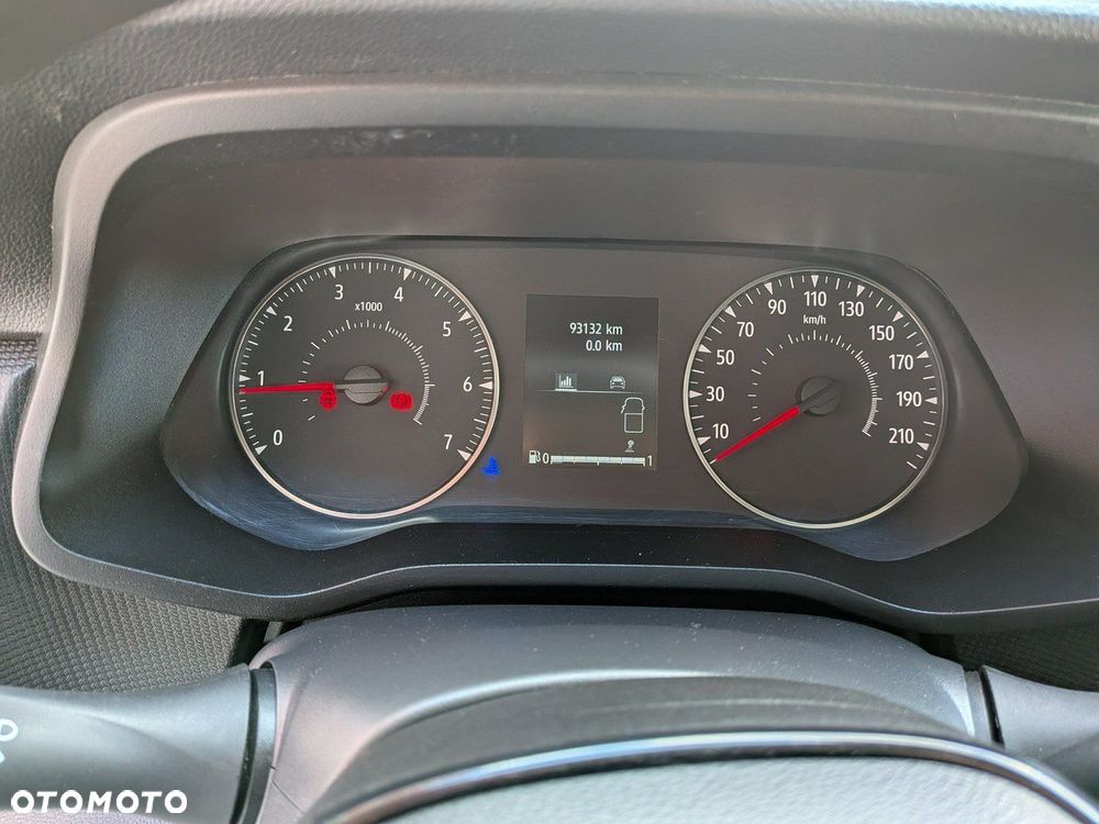 Renault Trafic - 16