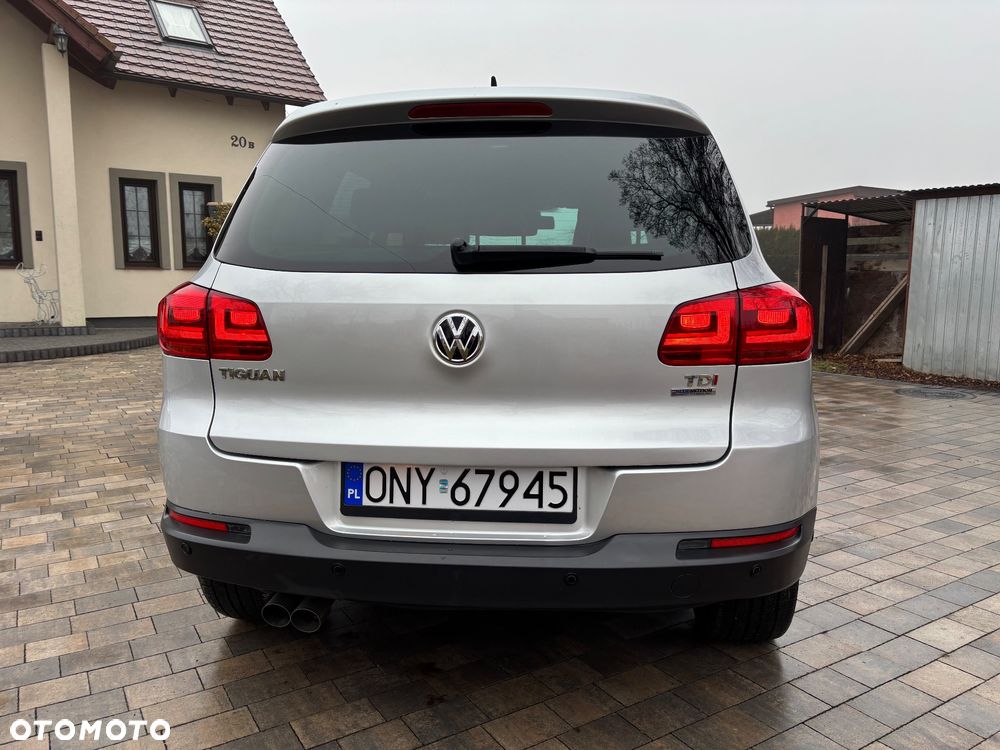 Volkswagen Tiguan 2.0 TDI DPF BlueMotion Technology Trend & Fun - 12