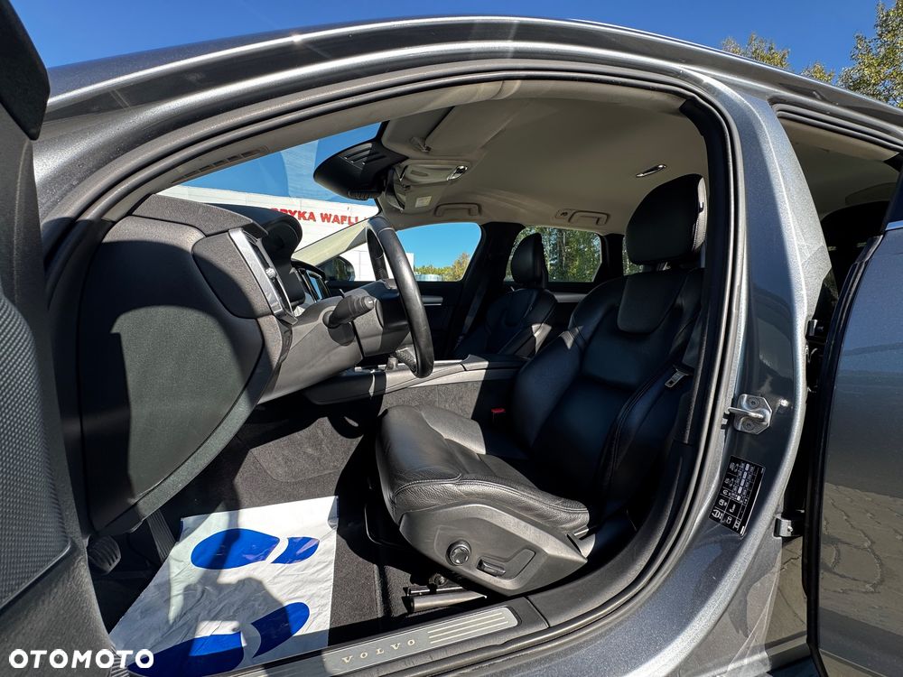 Volvo V90 D3 Momentum - 15
