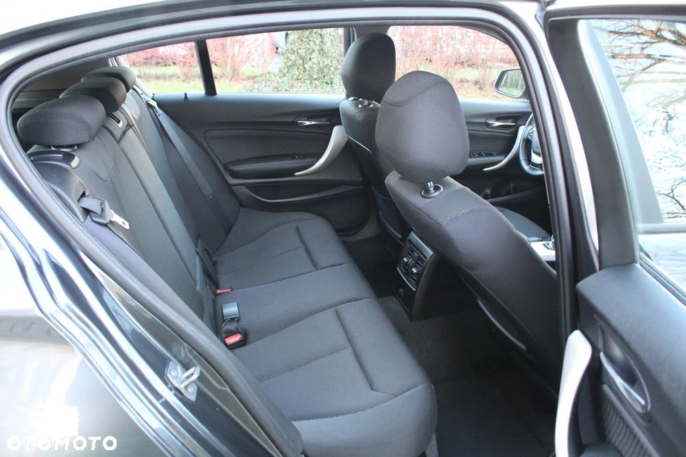BMW Seria 1 116d Sport Line - 18