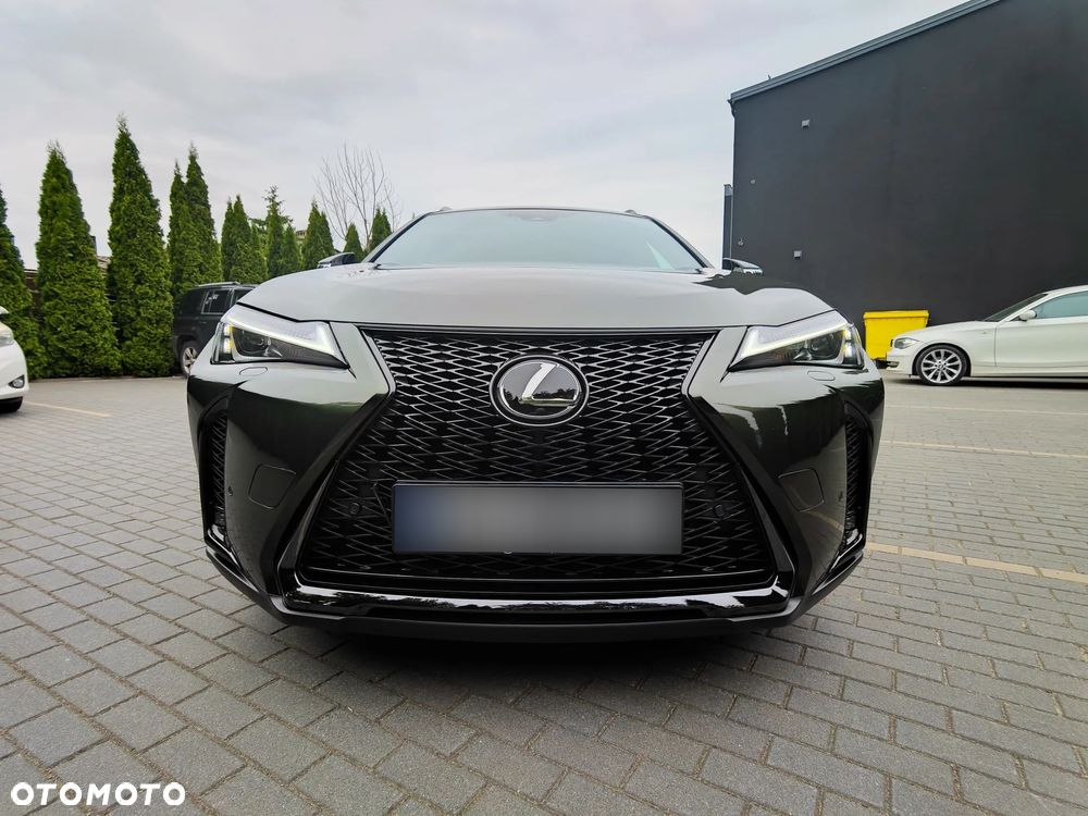 Lexus UX - 6