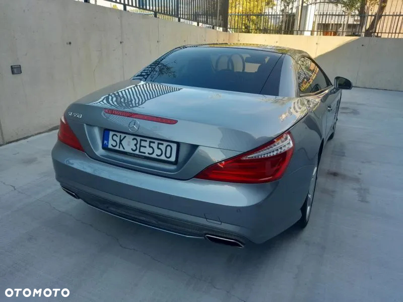 Mercedes-Benz SL - 7