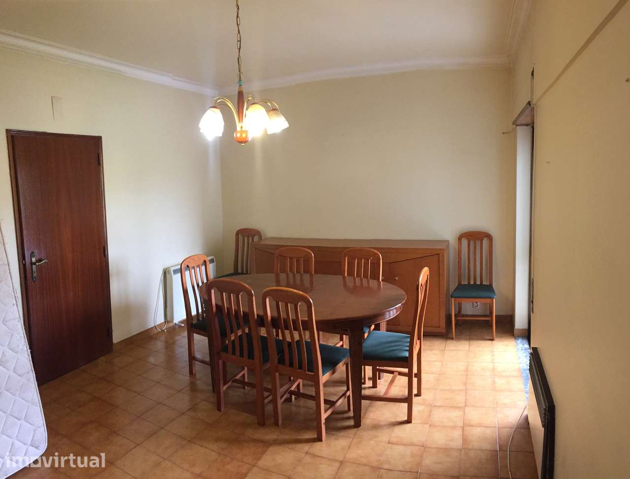T3 Equipado e Mobilado - Junto ao Hospital - Grande imagem: 3/10