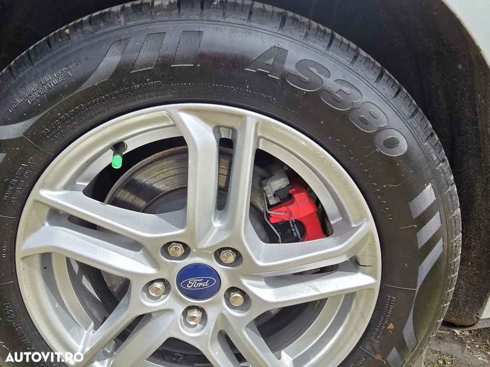 Ford Focus 1.5 TDCi DPF Start-Stopp-System Aut. Titanium - 11