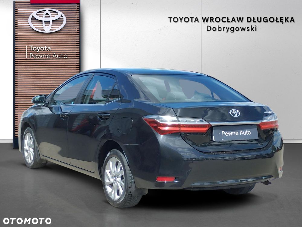 Toyota Corolla 1.6 Comfort - 5