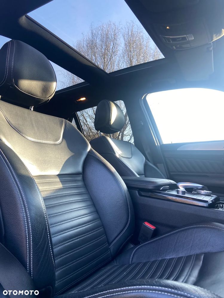 Mercedes-Benz GLE 350 d 4Matic 9G-TRONIC AMG Line - 19