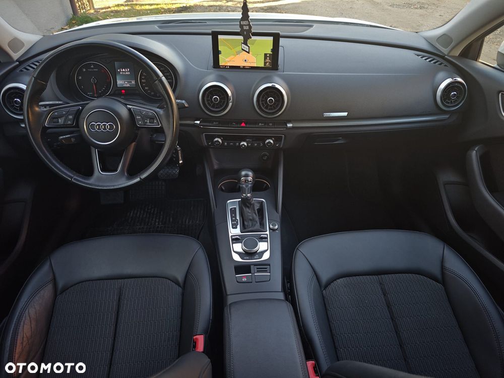 Audi A3 Sportback 2.0 TDI S tronic - 10