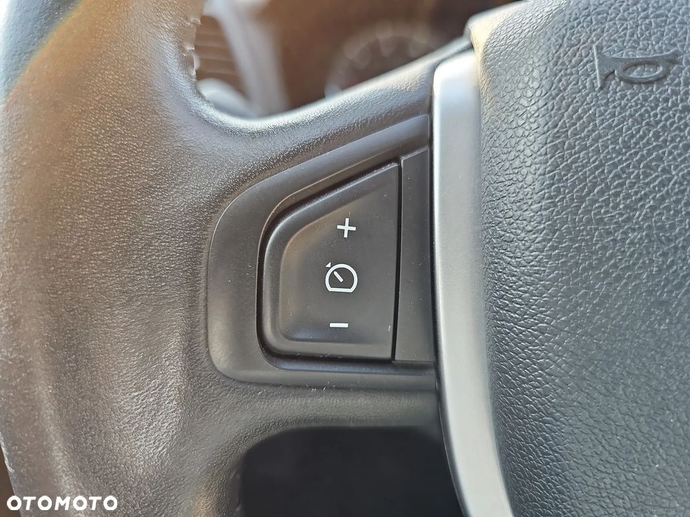 Renault Laguna 3.5 V6 Initiale - 15