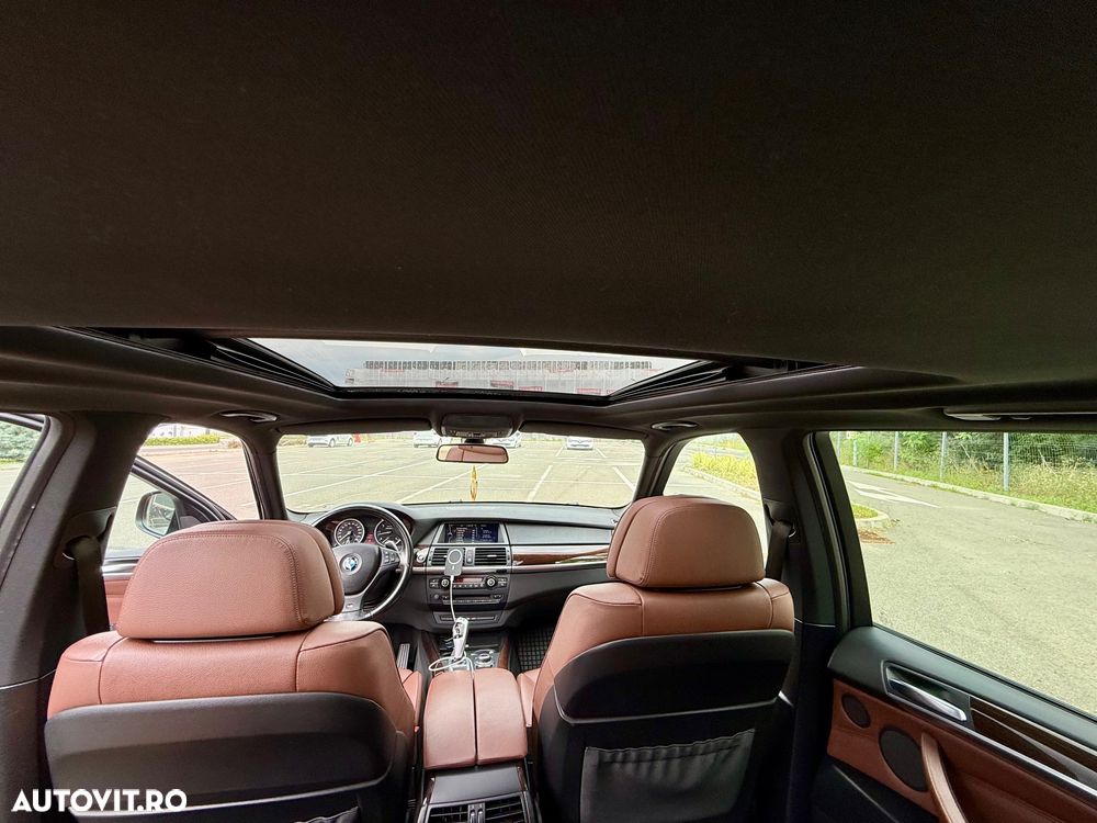 BMW X5 M M50d - 9