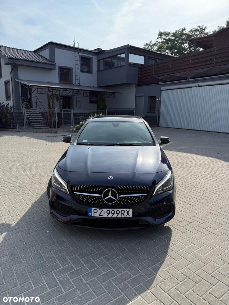 Mercedes-Benz CLA 220 4-Matic - 3