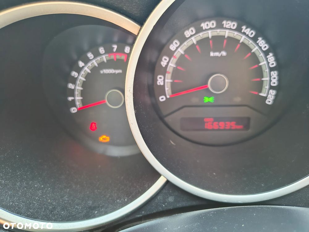 Kia Venga 1.6 M - 9