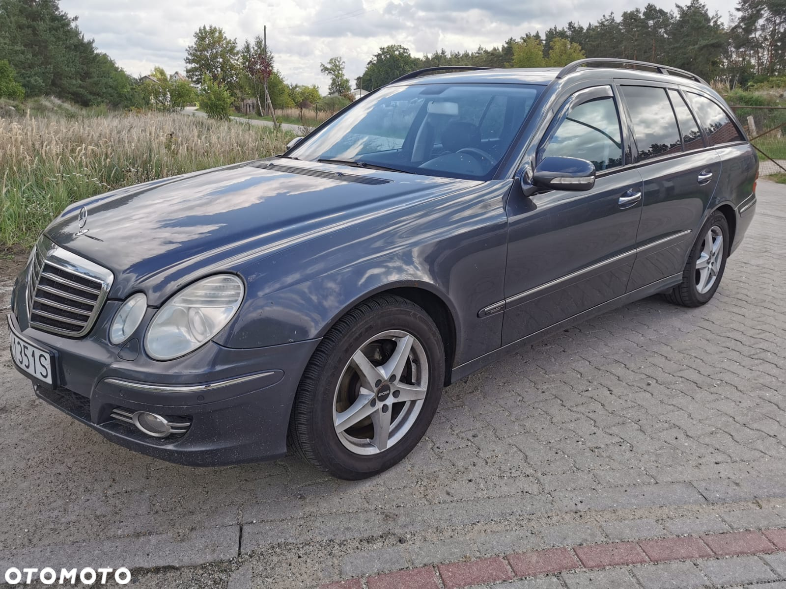 Mercedes-Benz Klasa E 320 CDI 4-Matic Avantgarde - 34