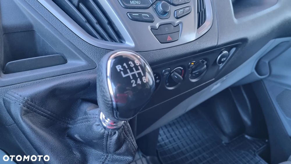 Ford Transit Custom Titanium - 17
