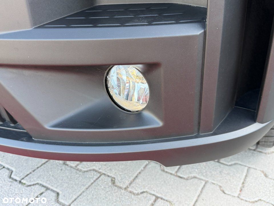 Nissan Interstar - 28