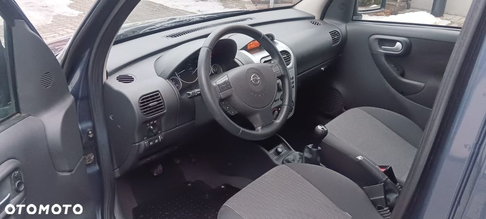 Opel Combo Tour - 10