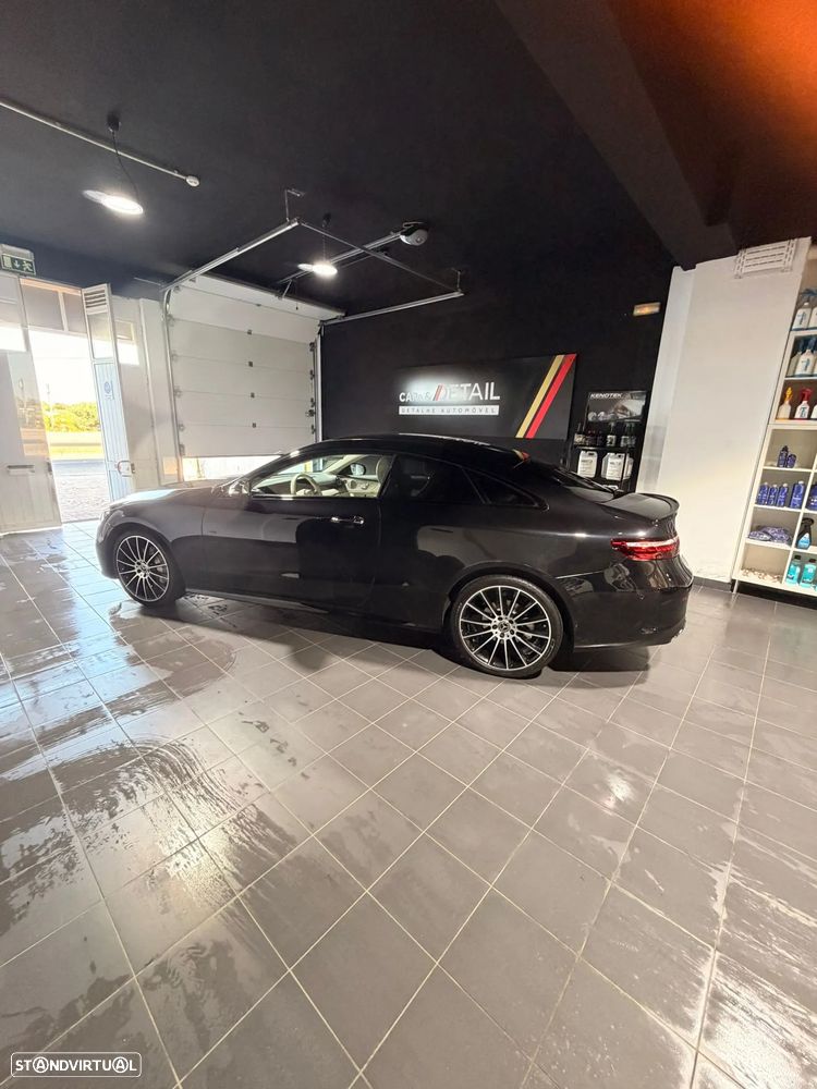 Mercedes-Benz E 300 d AMG Line 4Matic Aut. - 11