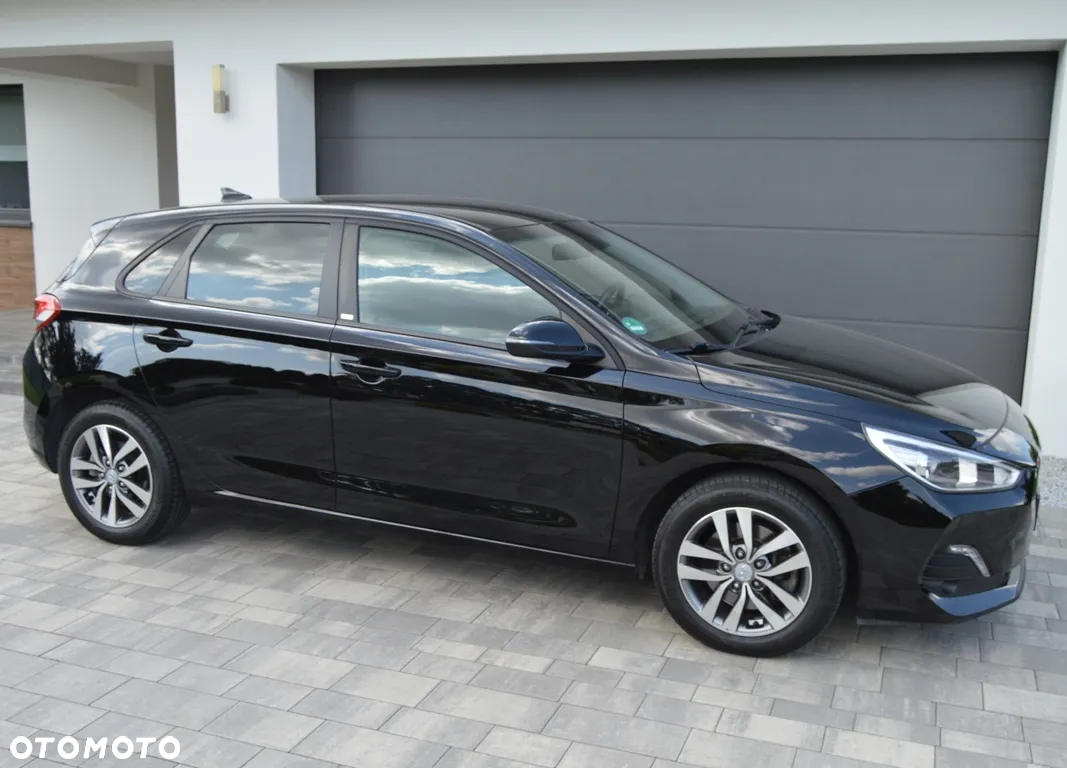 Hyundai i30 1.4 T-GDI YES - 6