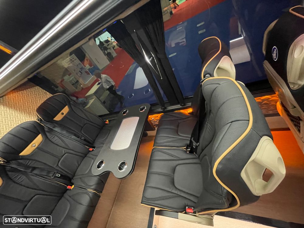 Mercedes Benz Sprinter 519 - 14