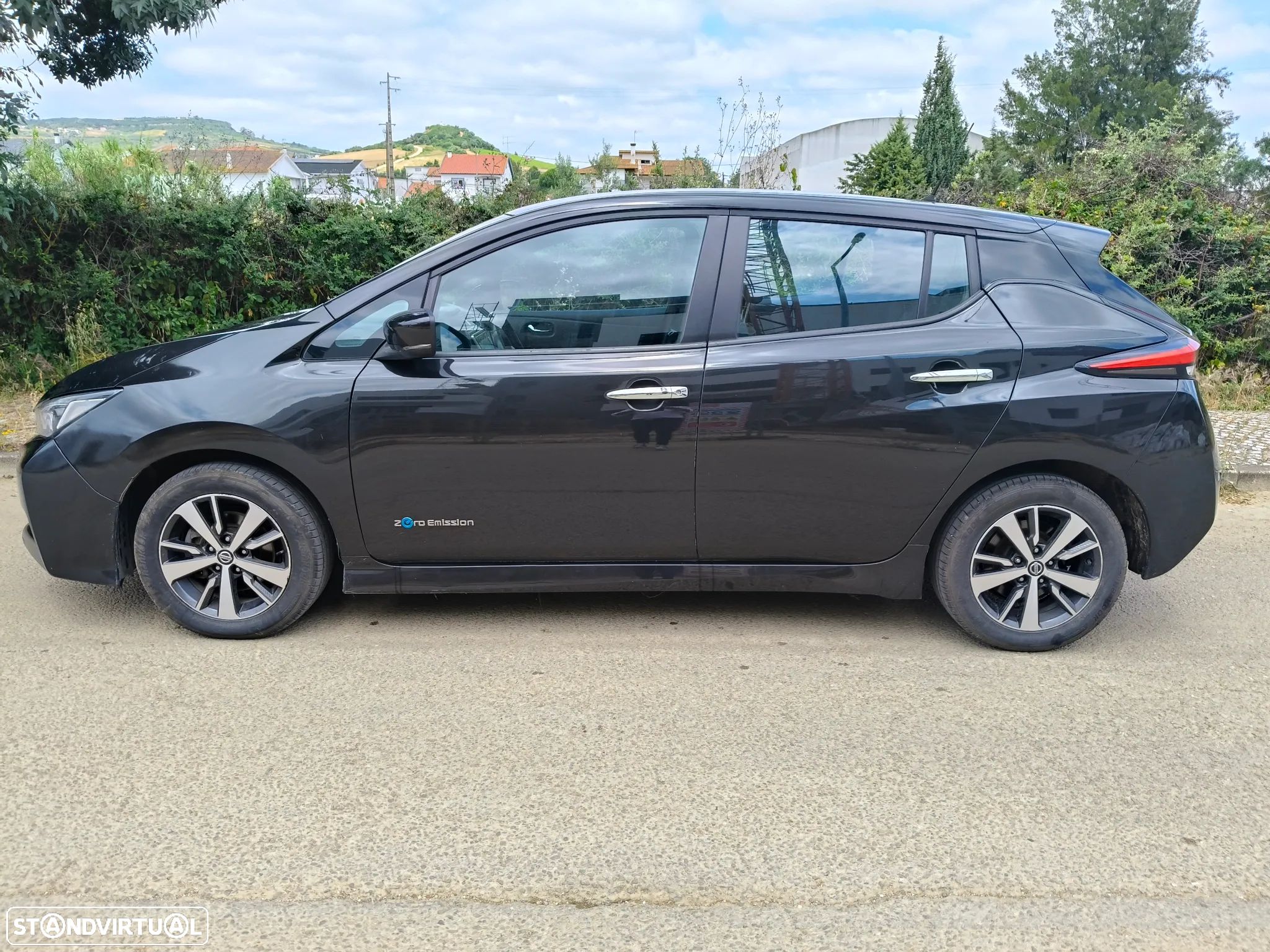 Nissan Leaf Acenta - 1