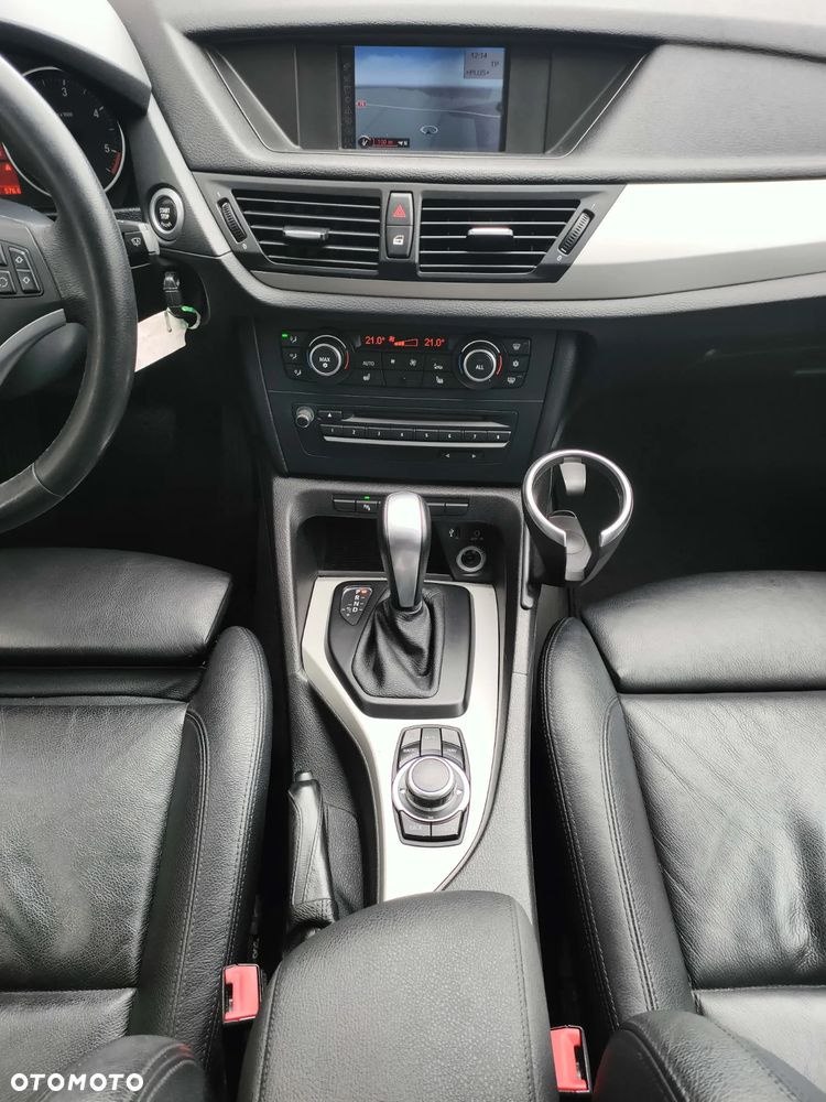 BMW X1 xDrive18d Sport Line - 20