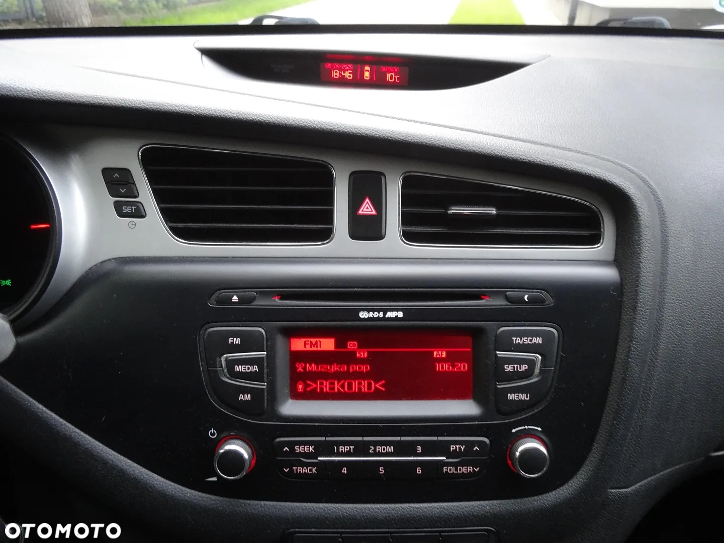 Kia Ceed 1.4 CVVT - 25