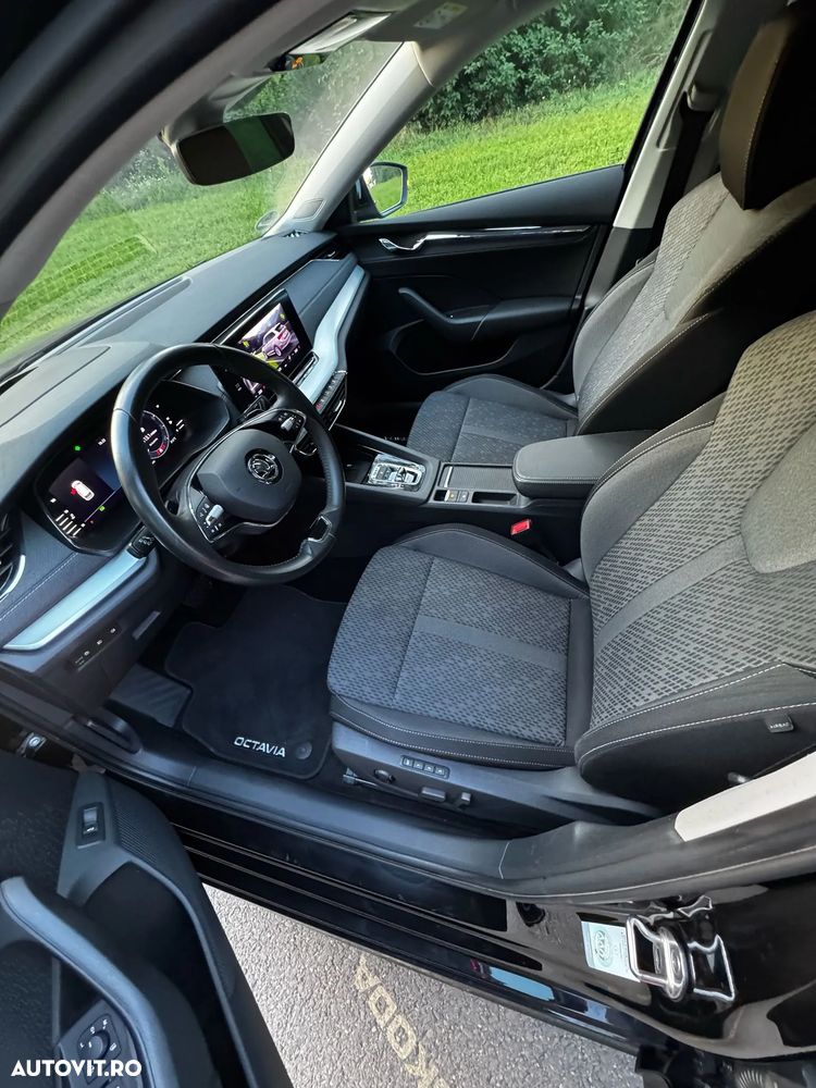 Skoda Octavia 2.0 TDI DSG Style - 6