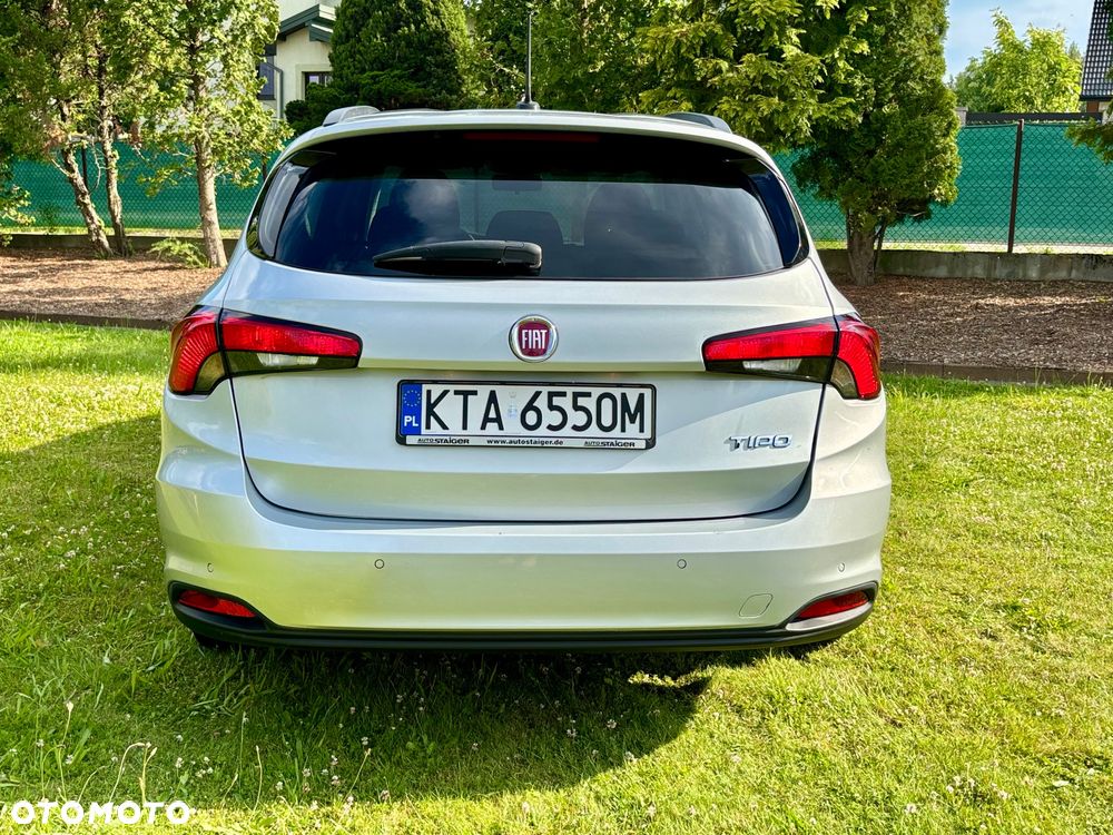 Fiat Tipo 1.4 T-Jet 16v Easy - 25