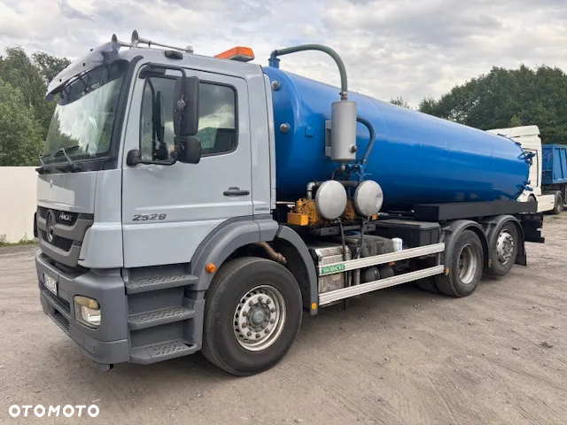 Mercedes-Benz AXSOR - 3