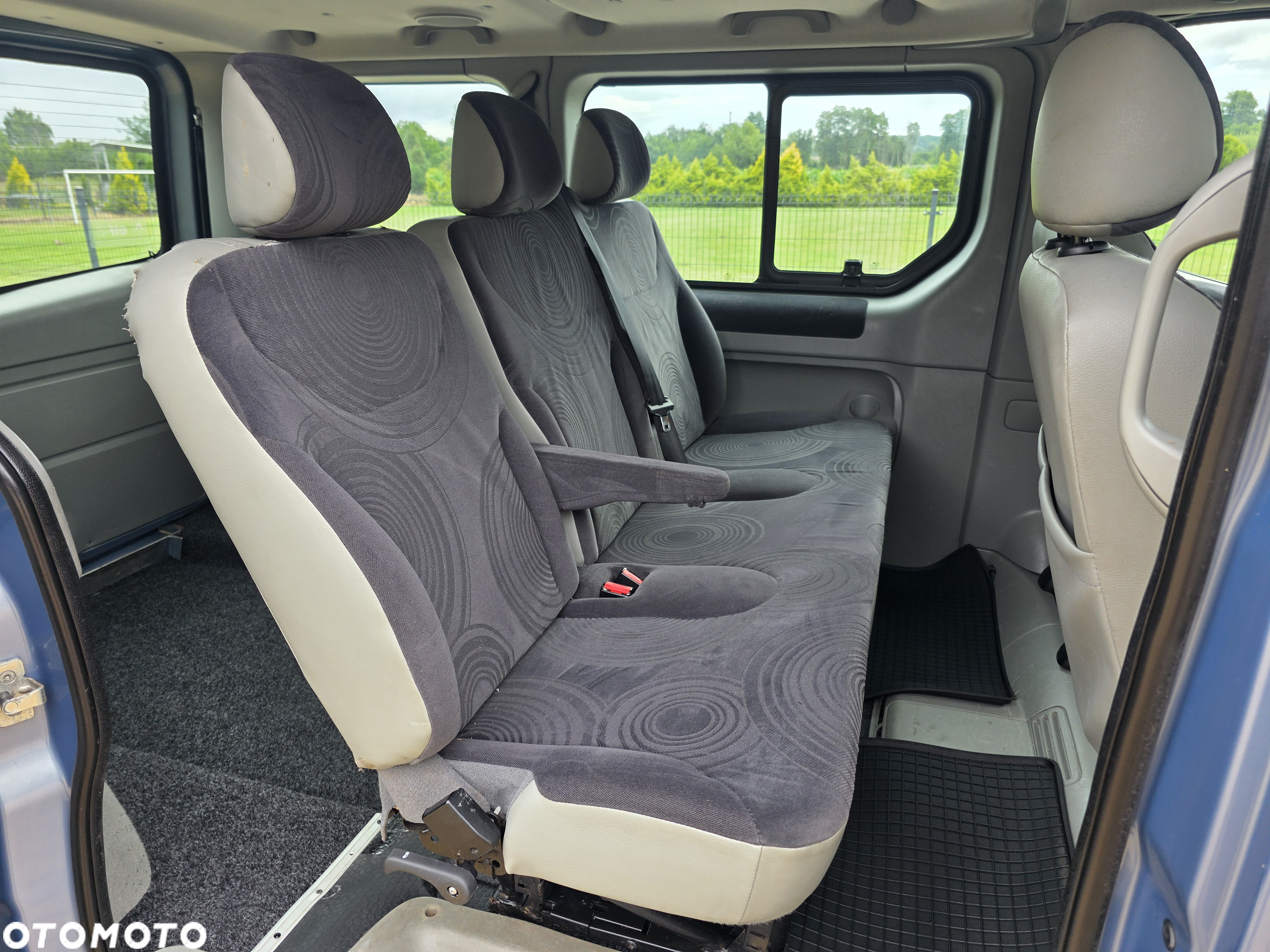 Renault Trafic 2.0 dCi 115 Combi L1H1 teilverglast - 13