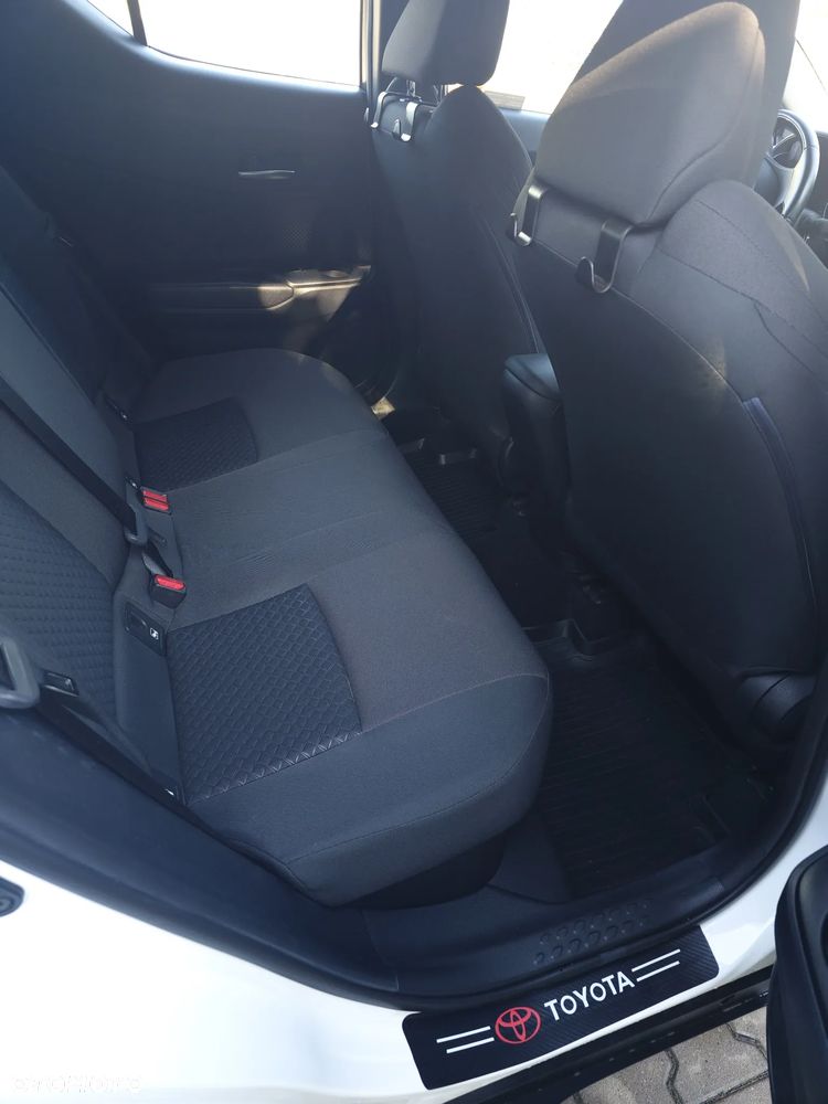 Toyota C-HR - 9