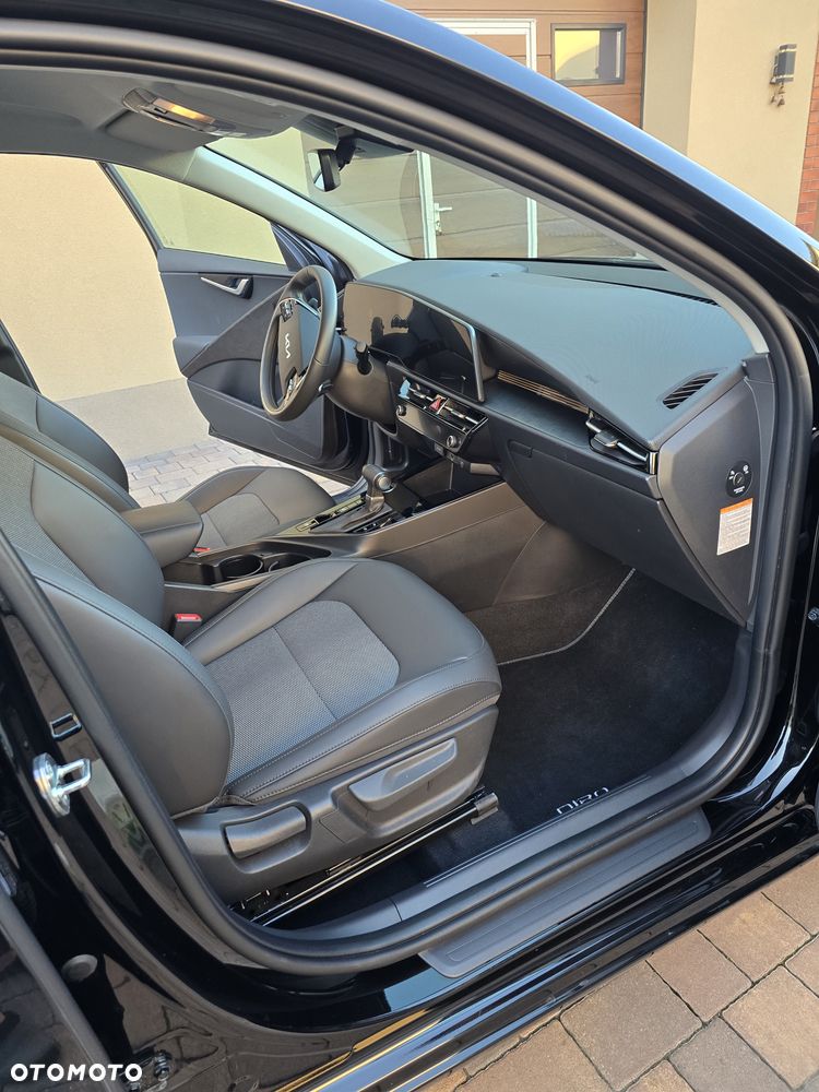 Kia Niro 1.6 GDI Hybrid L - 29