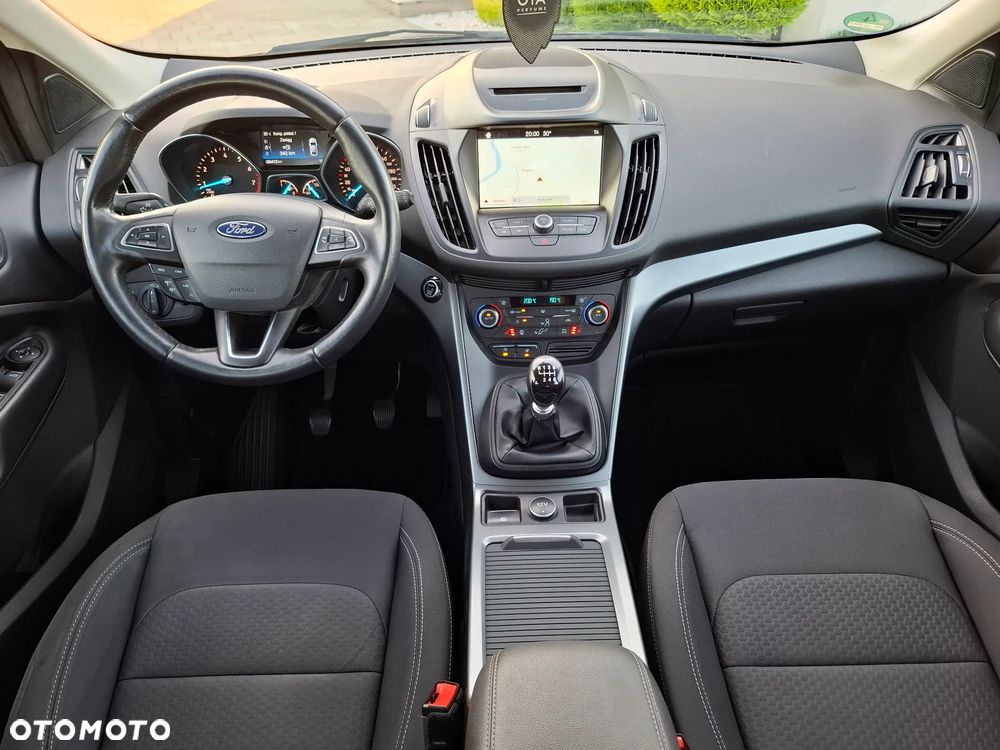 Ford Kuga 1.5 EcoBoost 2x4 Cool & Connect - 33