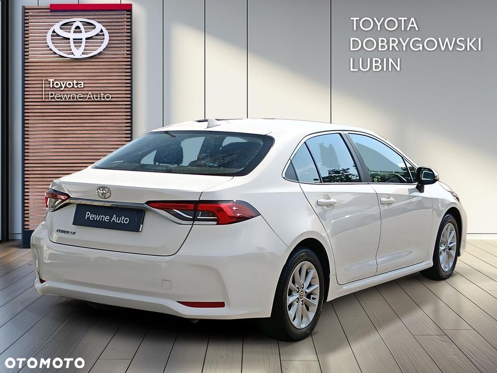 Toyota Corolla - 5