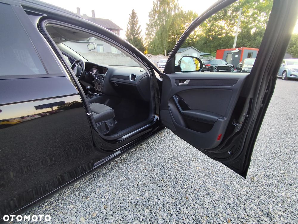 Audi A4 Avant - 26
