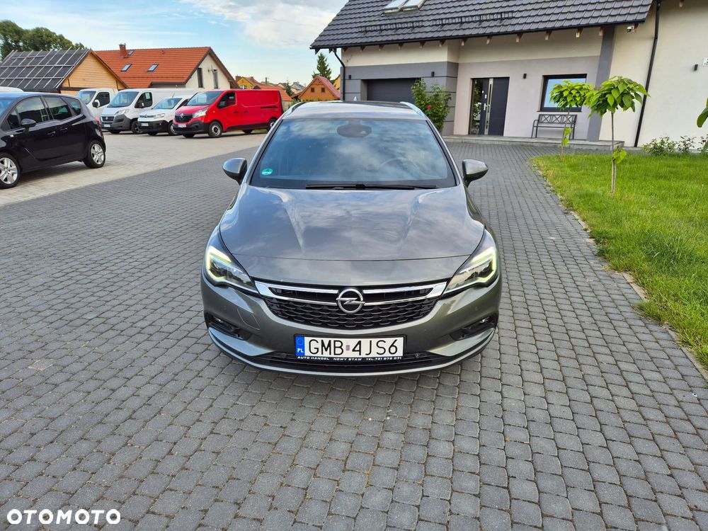 Opel Astra 1.6 D (CDTI) Start/Stop Sports Tourer Dynamic - 10