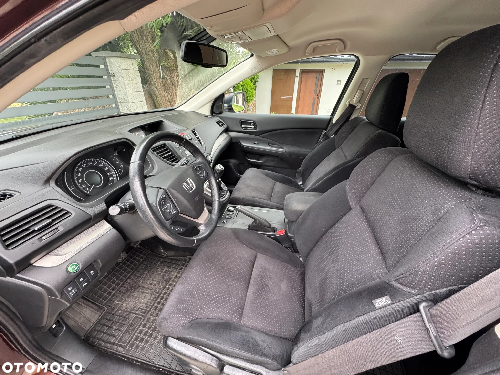 Honda CR-V - 24