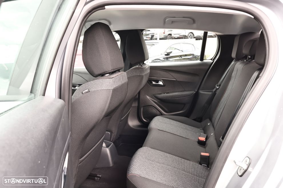 Peugeot 208 1.2 Hybrid Style e-DCS6 - 17