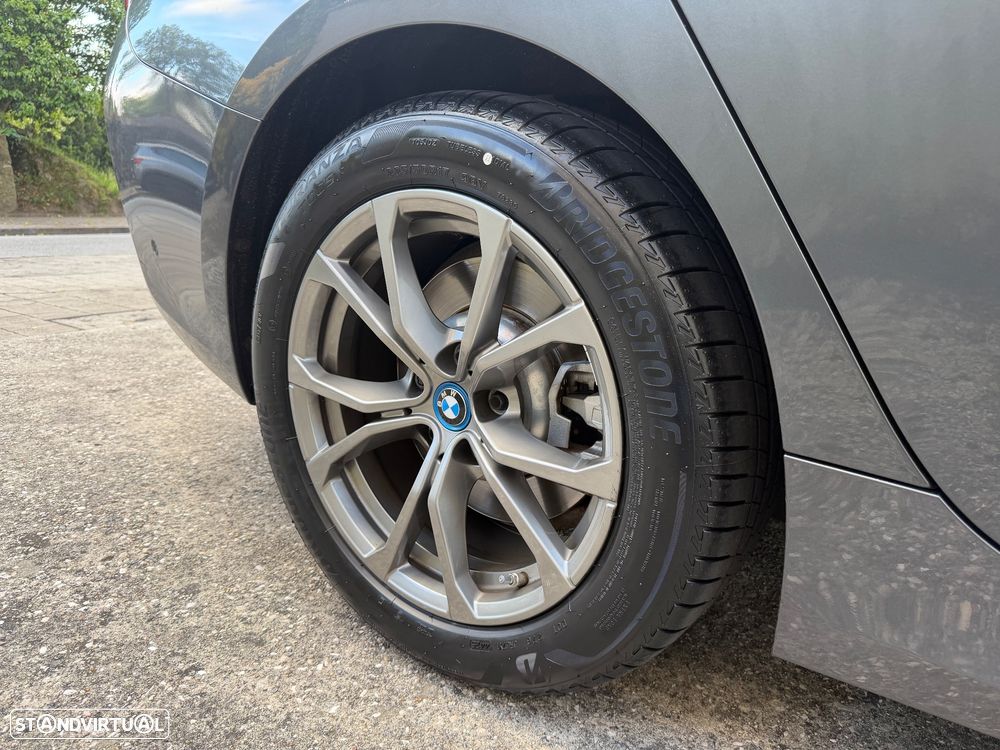 BMW 320 e Corporate Edition Auto - 4