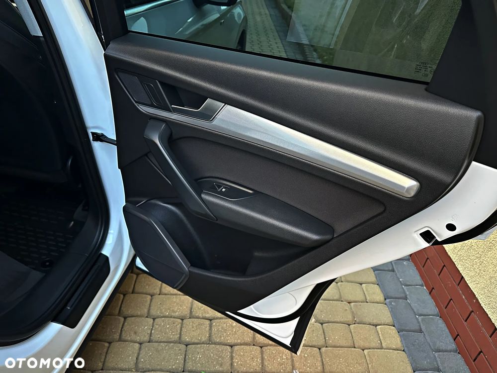 Audi Q5 2.0 TDI Quattro S tronic design - 37