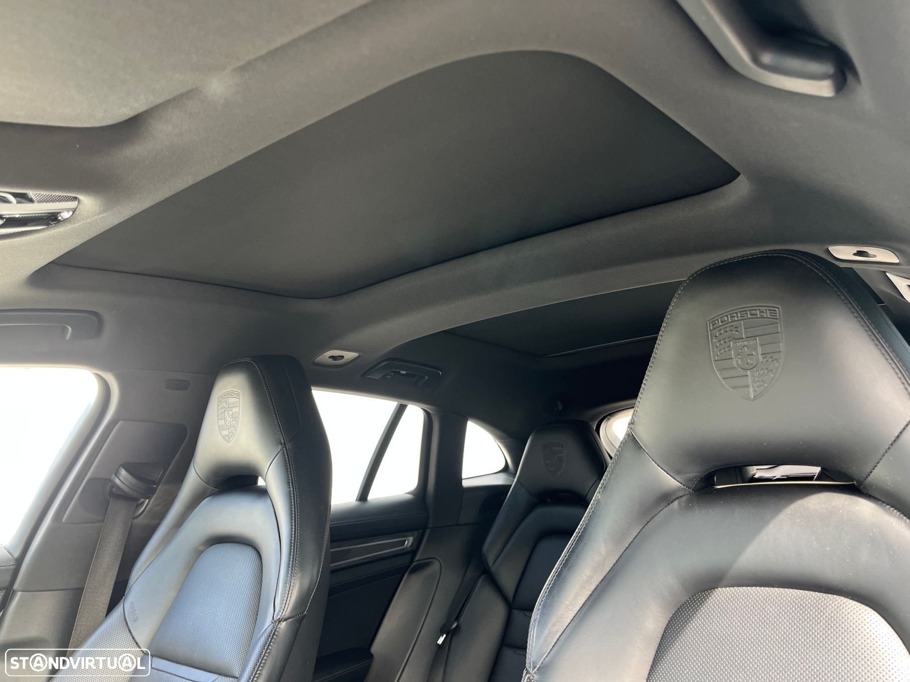 Porsche Panamera Sport Turismo 4 E-Hybrid - 21